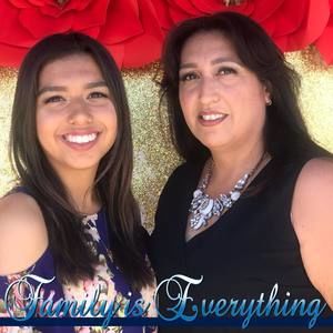 Meet your Posher, Noemi